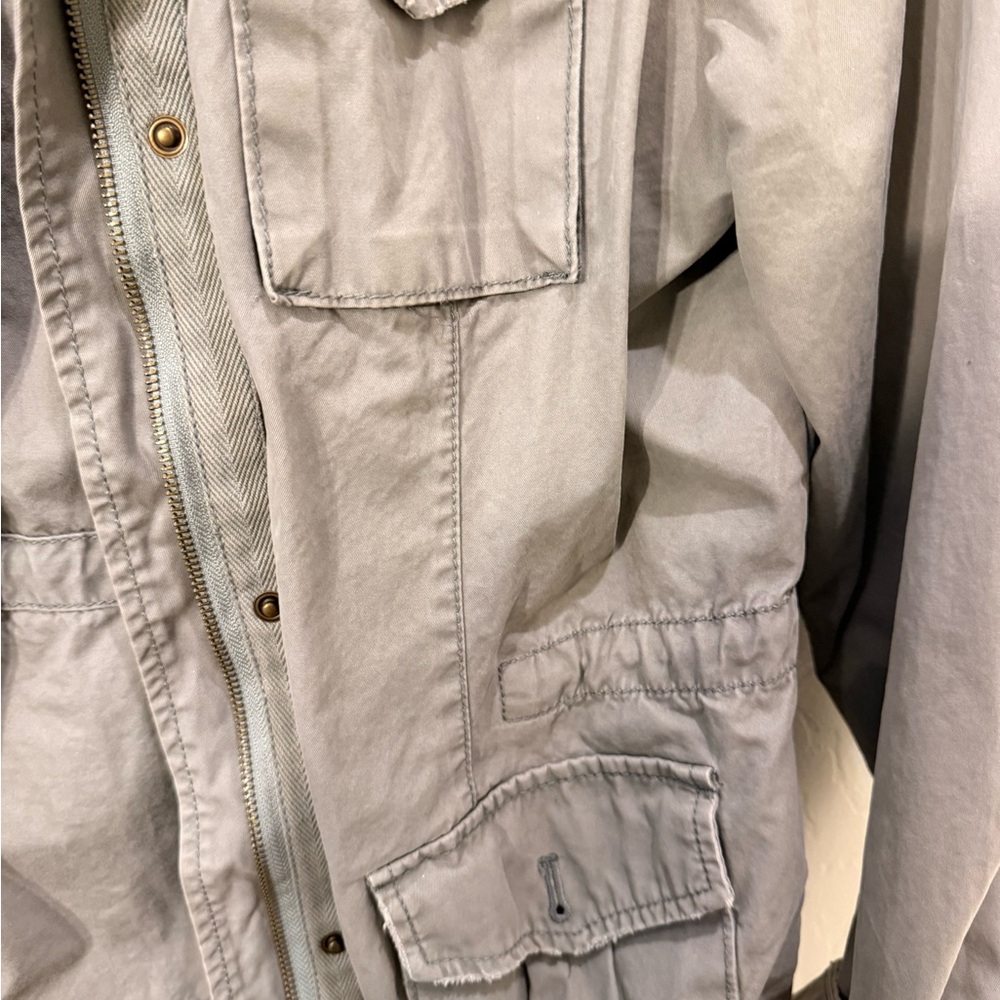 Light Gray Utility Field Jacket - image 4